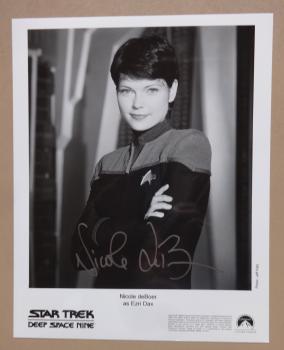 deBoer, Nicole - Star Trek