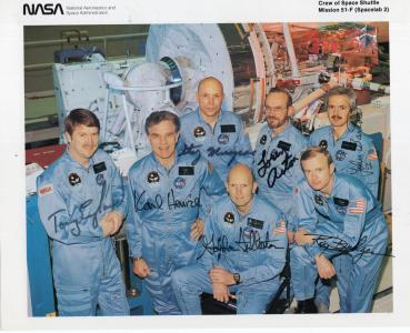 Mission 51-F (Spacelab 2) - 7 Unterschriften